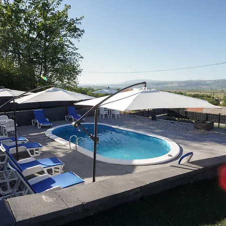 Villa Apa
