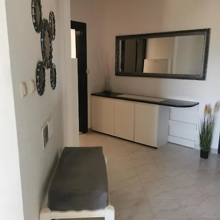Villa Apa - Sa Grijanim Bazenom